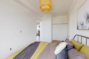 8015 102 Street Northwest Studio-2 Beds Apartment for Rent - Photo Gallery 6
