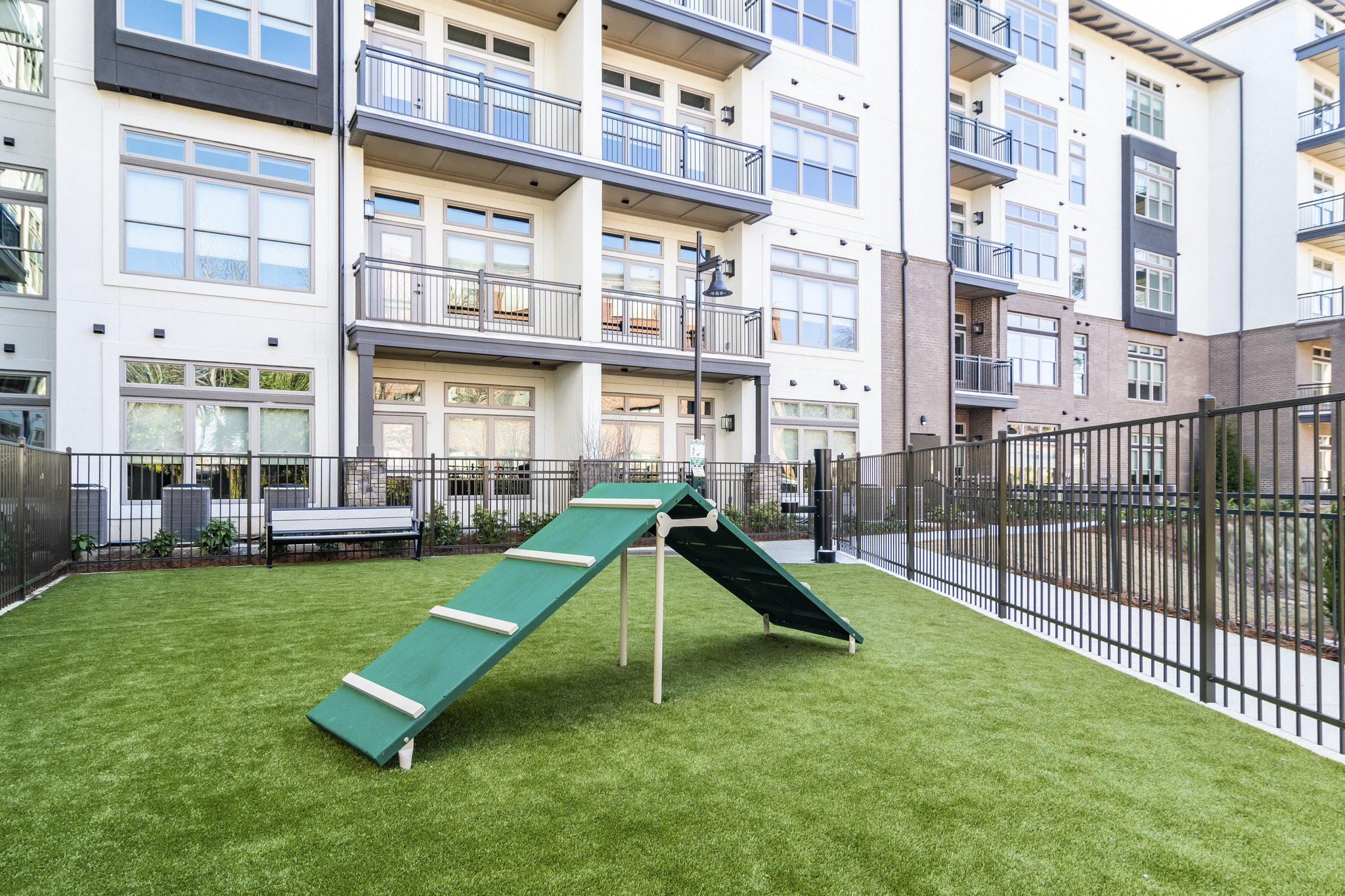 Gables Vinings Village