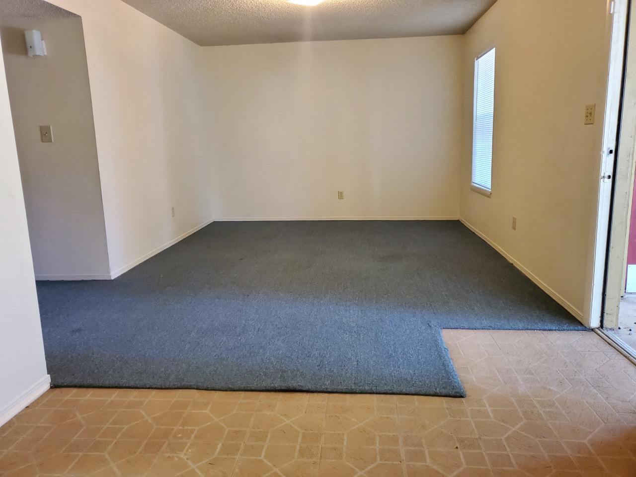 Live Oak two bedroom living room