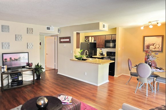 Montecito Apartments, 3111 Parker Lane, Austin, TX - RENTCafé