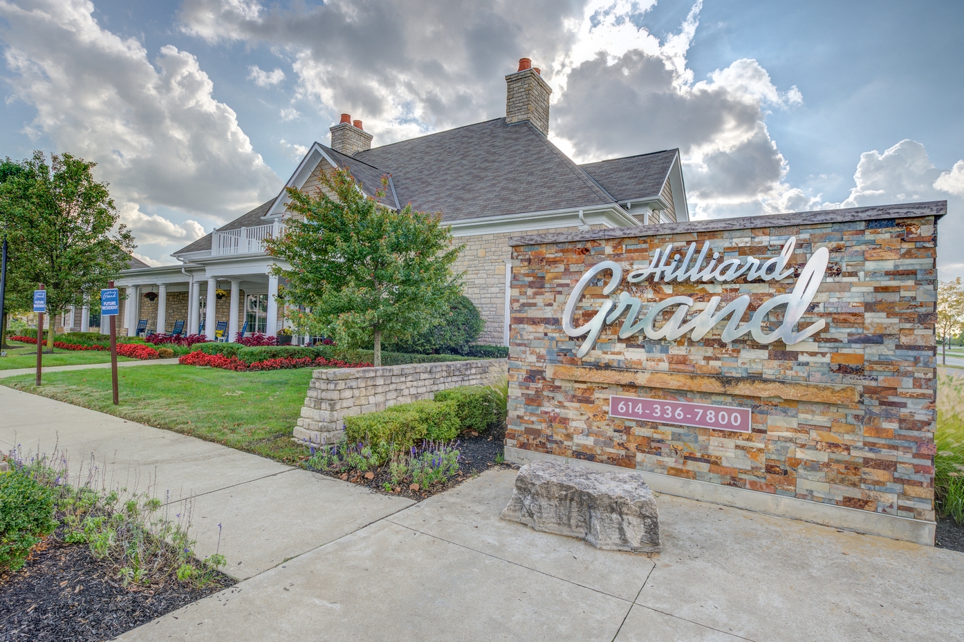 Hilliard Grand Apartments
