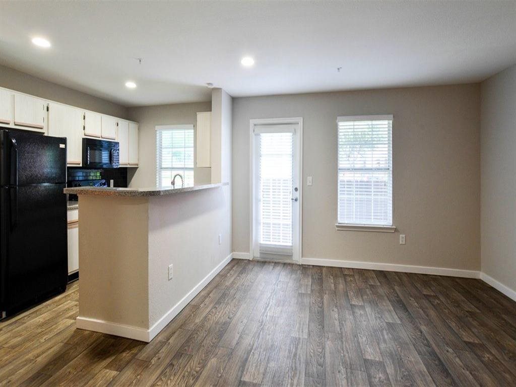 Photos and Video of Connection Apartments in Austin, TX