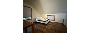 2/1 832 sqft