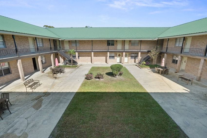 Twin Oaks Apartments, 756 Gause Blvd, Slidell, LA RentCafe