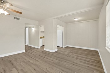 756 Gause Blvd 1-2 Beds Apartment for Rent - Photo Gallery 2
