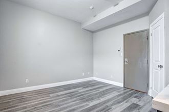 66 King St. W. Studio-1 Bed Apartment for Rent - Photo Gallery