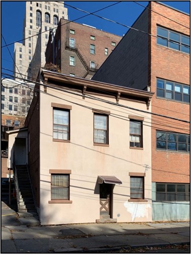 67 Chestnut Street 2 Beds Apartment for Rent