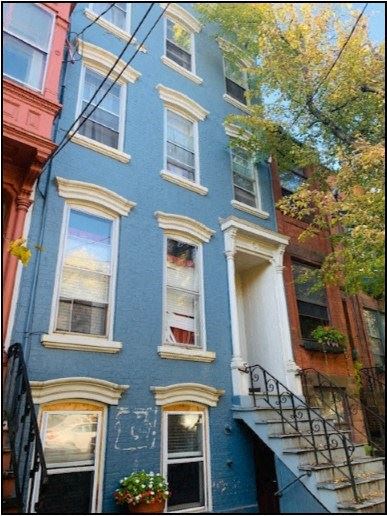 338 Hudson Avenue Studio-2 Beds Apartment for Rent - Photo Gallery 1