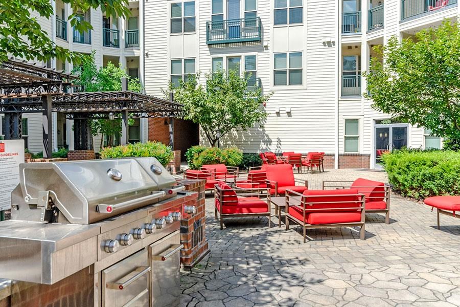 1901 South Charles - The Lofts Building Courtyard