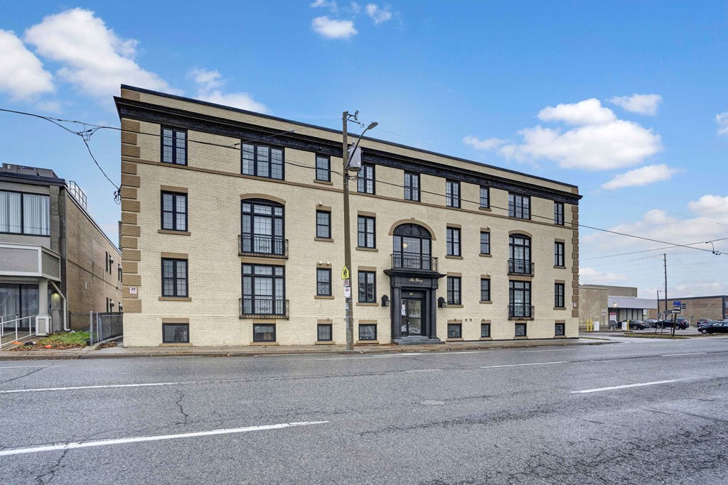 the building in which the apartment is located