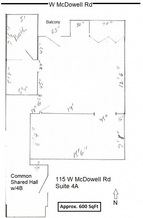 a schematic diagram of a floor plan of a house with two different sizes of walls