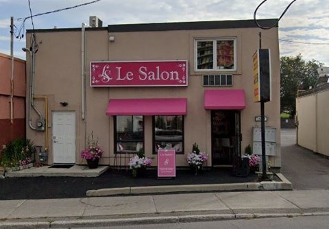 A pink awning signalled the entrance to Le Salon.