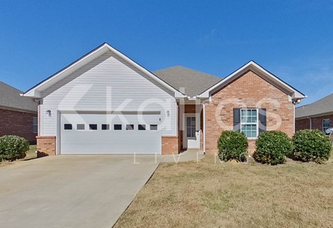 318 Golden Eagles Cir 4 Beds Apartment for Rent
