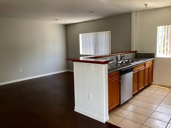 12364 Osborne Street 3 Beds Apartment for Rent - Photo Gallery 2