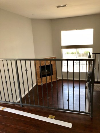 12364 Osborne Street 3 Beds Apartment for Rent - Photo Gallery 3
