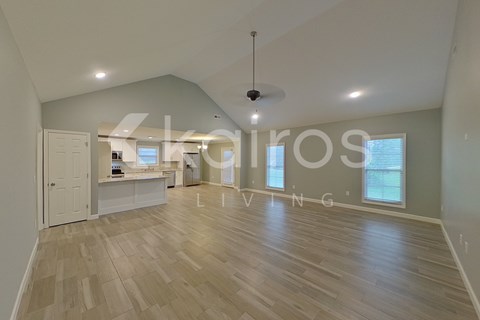 162 Eastwood Ln 4 Beds Apartment for Rent