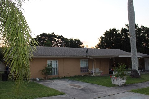 344 New York Dr. 3 Beds Apartment for Rent