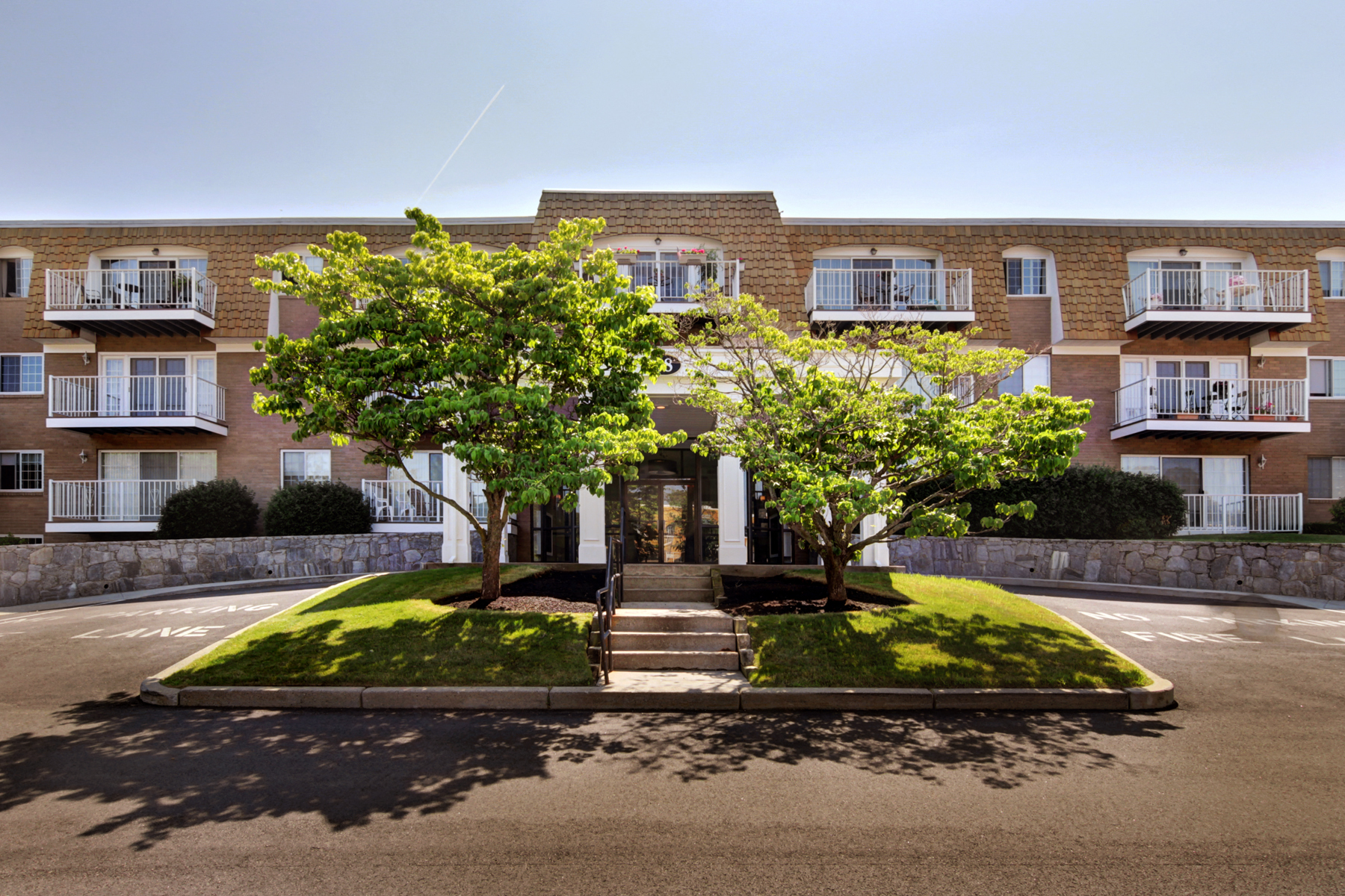 Chateau Chatillon Apartments, 30 Oaklawn Avenue, Cranston, RI RentCafe