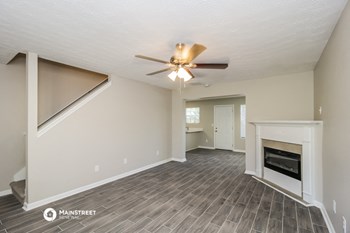 503 Carlton Pointe Dr 3 Beds House for Rent - Photo Gallery 4