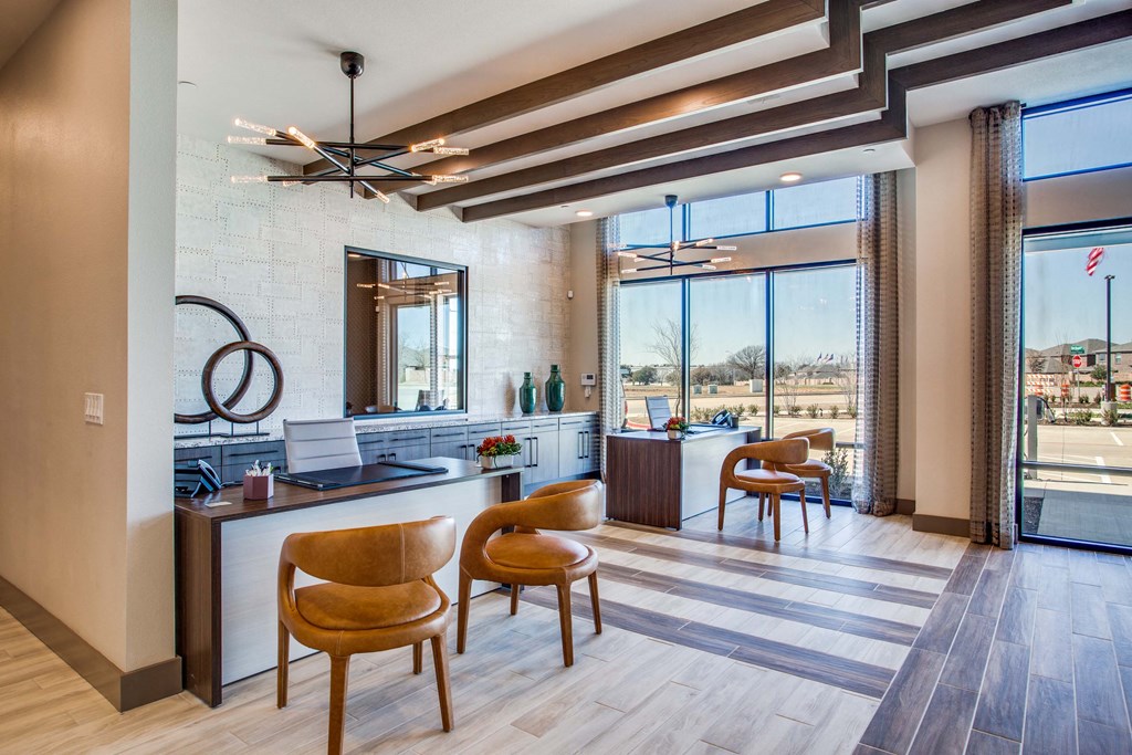 Westloop at the Diamond Interchange Irving TX leasing center