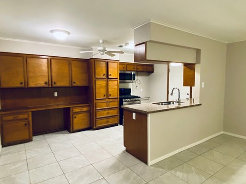 1924 Baywood Drive 4 Beds Apartment for Rent