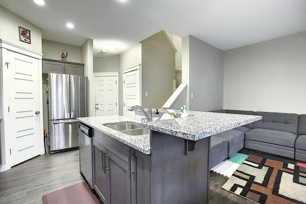 248 Hawks Ridge Boulevard Northwest 3 Beds House for Rent - Photo Gallery 14