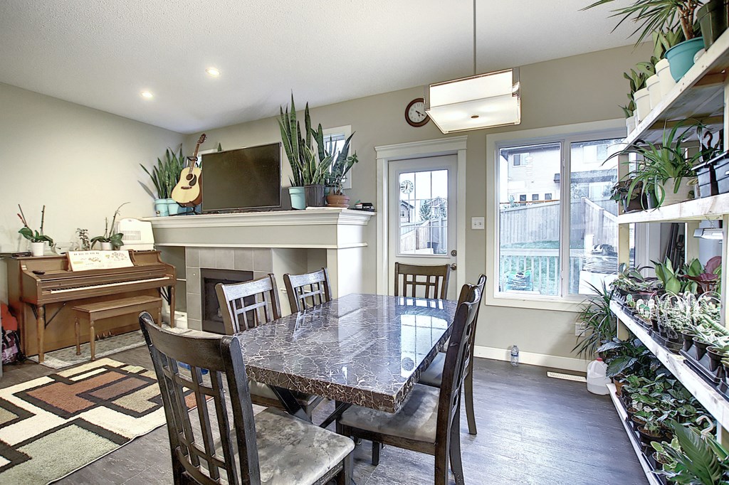 248 Hawks Ridge Boulevard Northwest 3 Beds House for Rent - Photo Gallery 26