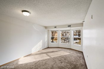 Marcy Park  Apartments - Photo Gallery 6