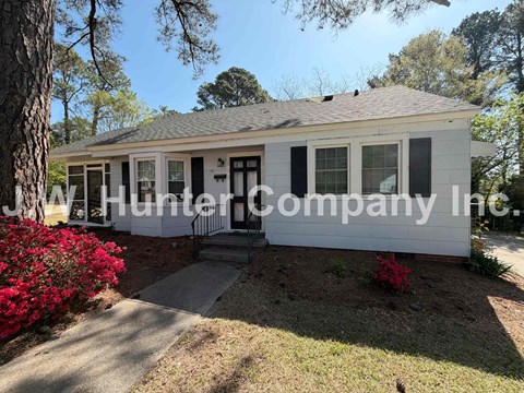 603 FAIRFAX AVENUE NE 2 Beds Apartment for Rent