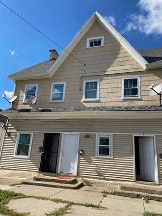 144 Farmer St. 2 Beds Apartment for Rent