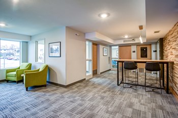 East Side Apartments - Photo Gallery 11