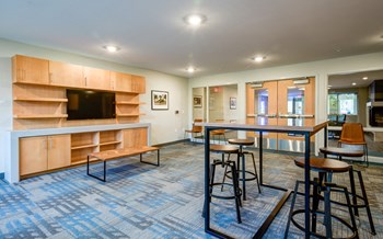 East Side Apartments - Photo Gallery 12