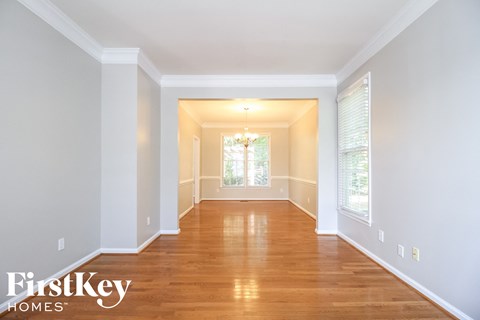6 Graybark Court 4 Beds Apartment for Rent