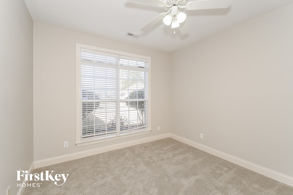 15 Trellis Circle 3 Beds House for Rent - Photo Gallery 12