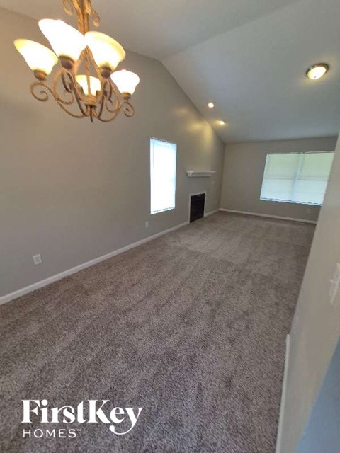 21 Rubie Ln Sw 3 Beds Apartment for Rent