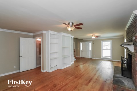 36 Lowery Rd 5 Beds Apartment for Rent