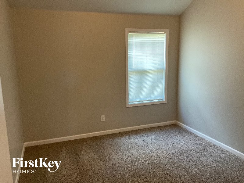 41 Citadel Dr 4 Beds House for Rent - Photo Gallery 9