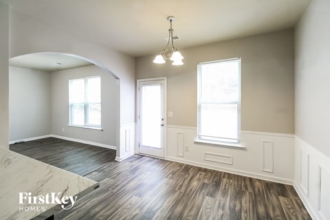 44 Southwind Cir 4 Beds Apartment for Rent