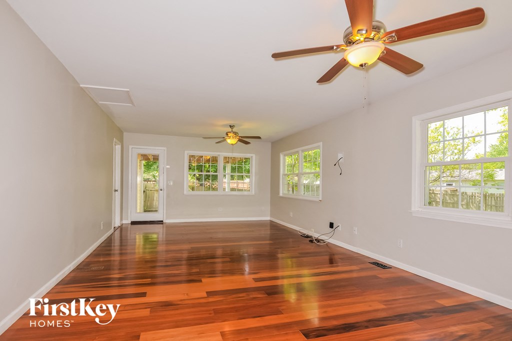 69 Oak Valley Studio House for Rent - Photo Gallery 6