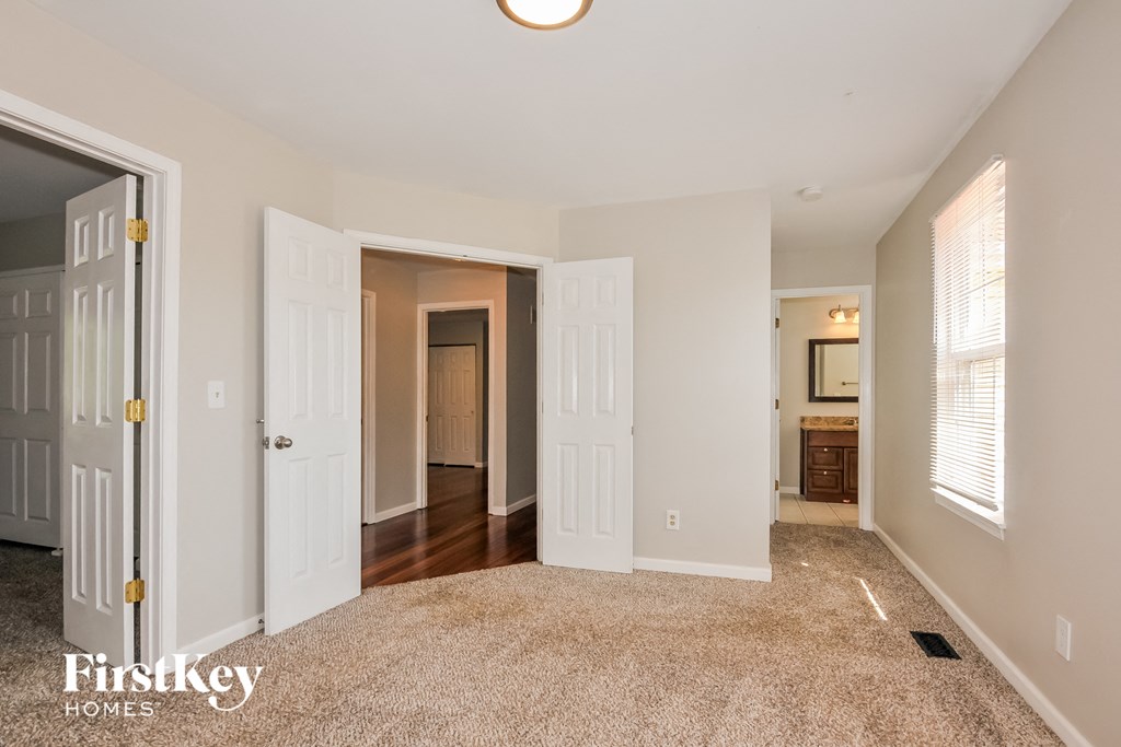 69 Oak Valley Studio House for Rent - Photo Gallery 10