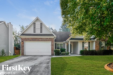 90 Avonlea Drive 3 Beds Apartment for Rent