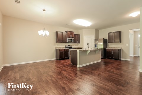 98 Westin Way 5 Beds Apartment for Rent