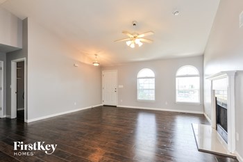 101 W Park Cir 3 Beds House for Rent - Photo Gallery 4