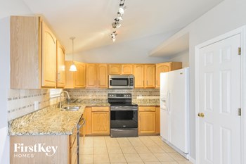 101 W Park Cir 3 Beds House for Rent - Photo Gallery 6