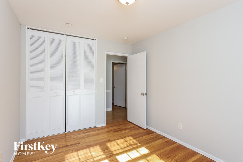 105 ROLAND AVE 3 Beds House for Rent - Photo Gallery 10