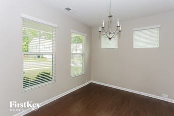 106 Emperors Trail 4 Beds House for Rent - Photo Gallery 5