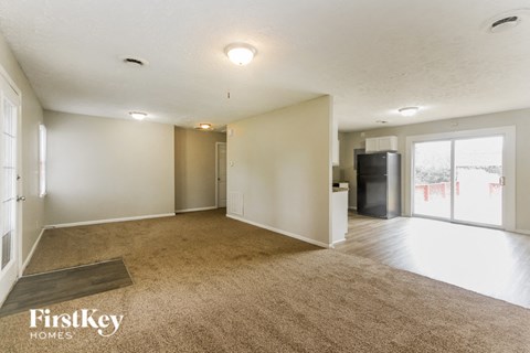 112 Lind Drive 3 Beds Apartment for Rent
