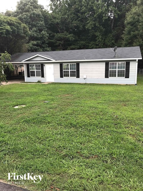 117 Whispering Pine Ln Ne 3 Beds Apartment for Rent