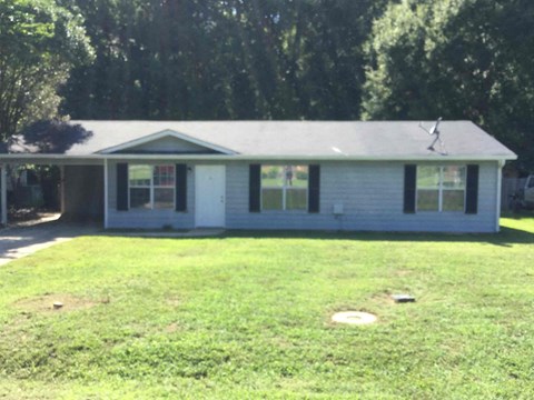 117 Whispering Pine Ln Ne 3 Beds Apartment for Rent