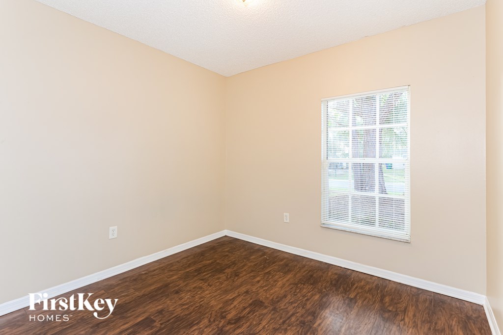 122 Dahl Avenue 4 Beds House for Rent - Photo Gallery 12